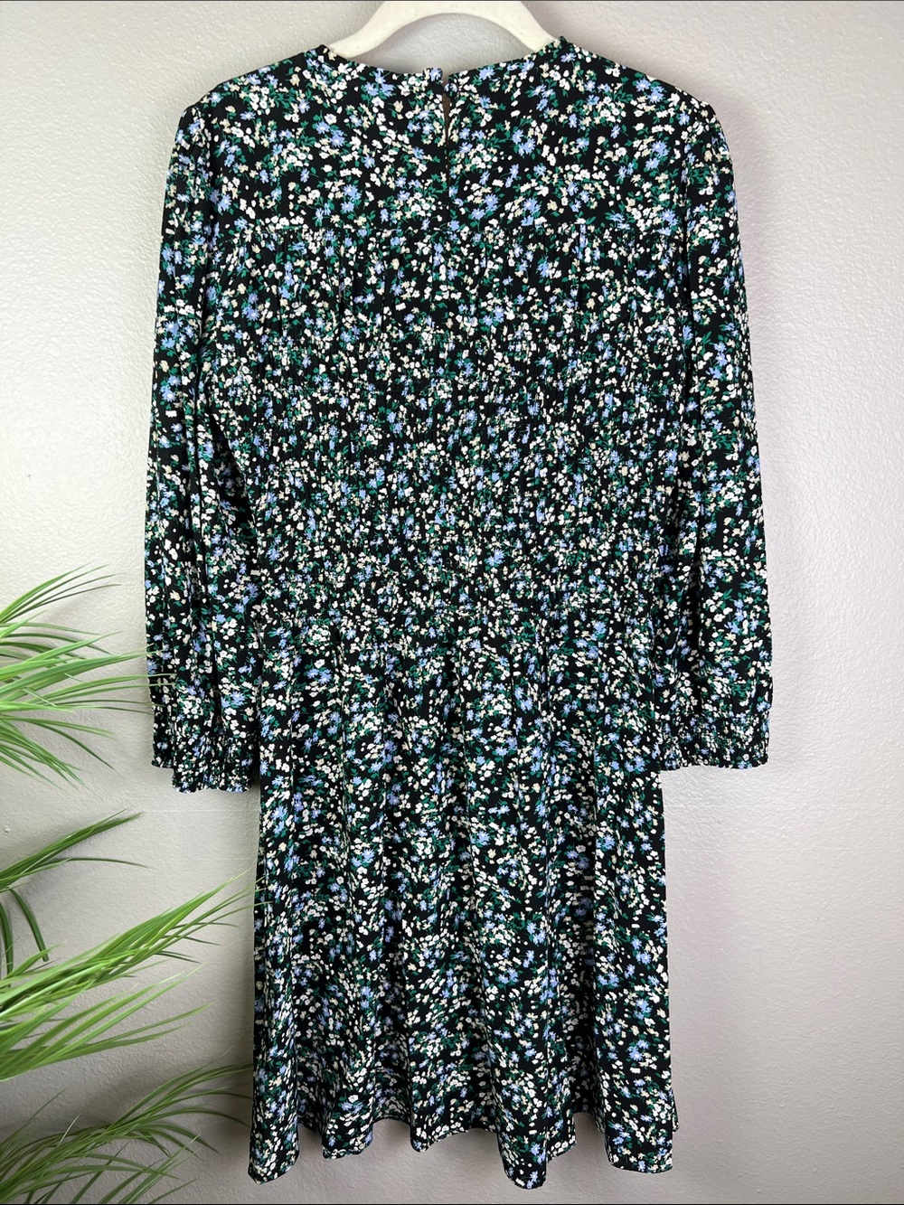 Madewell Black Midi Dress with Blue, Green & White Floral Print Smocked 6 - Picture 2 of 6